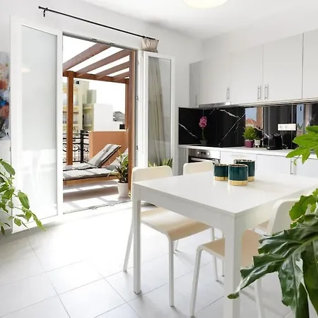 Διαμέρισμα Wow, Design Apartment, Steps From Town Centre Ηράκλειο Κρήτης