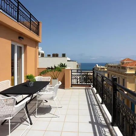 Διαμέρισμα Wow, Design Apartment, Steps From Town Centre